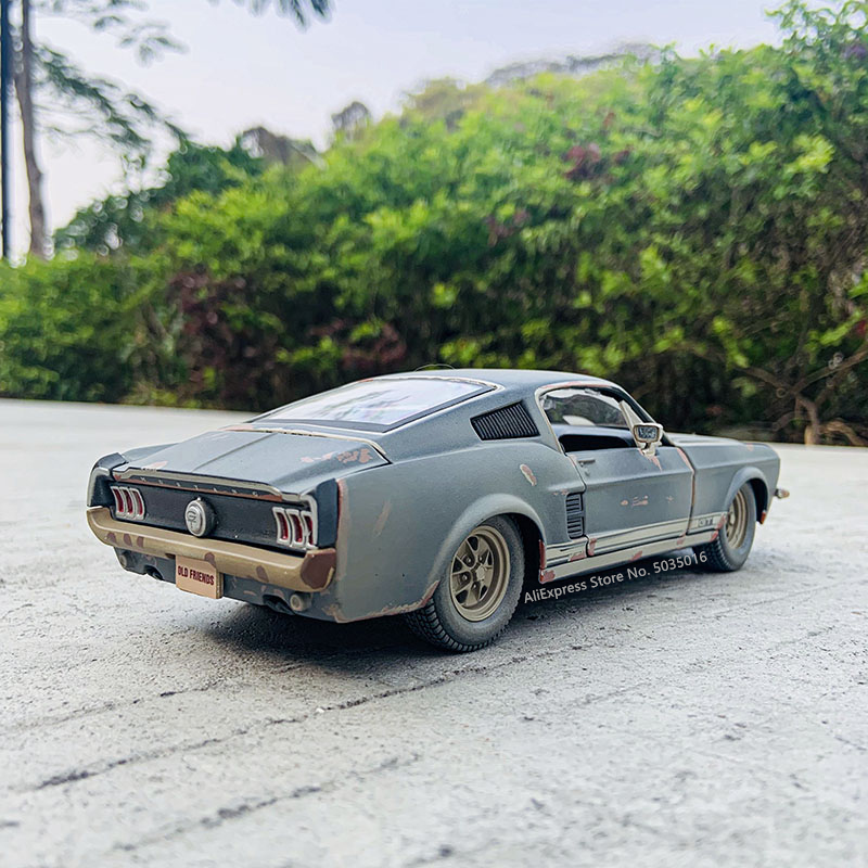 Maisto 1:24 قديم 1967 فورد موس - مراجعة Model Kit Mustang وسعره