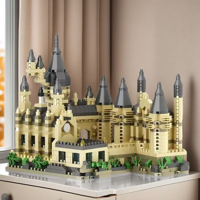 1851 قطعة من مكعبات بناء نموذج - مراجعة Model Kit Harry Potter وسعره