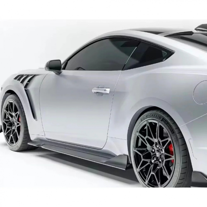 عتبات جانبية للسيارة من ألياف  - مراجعة Model Kit Mustang وسعره