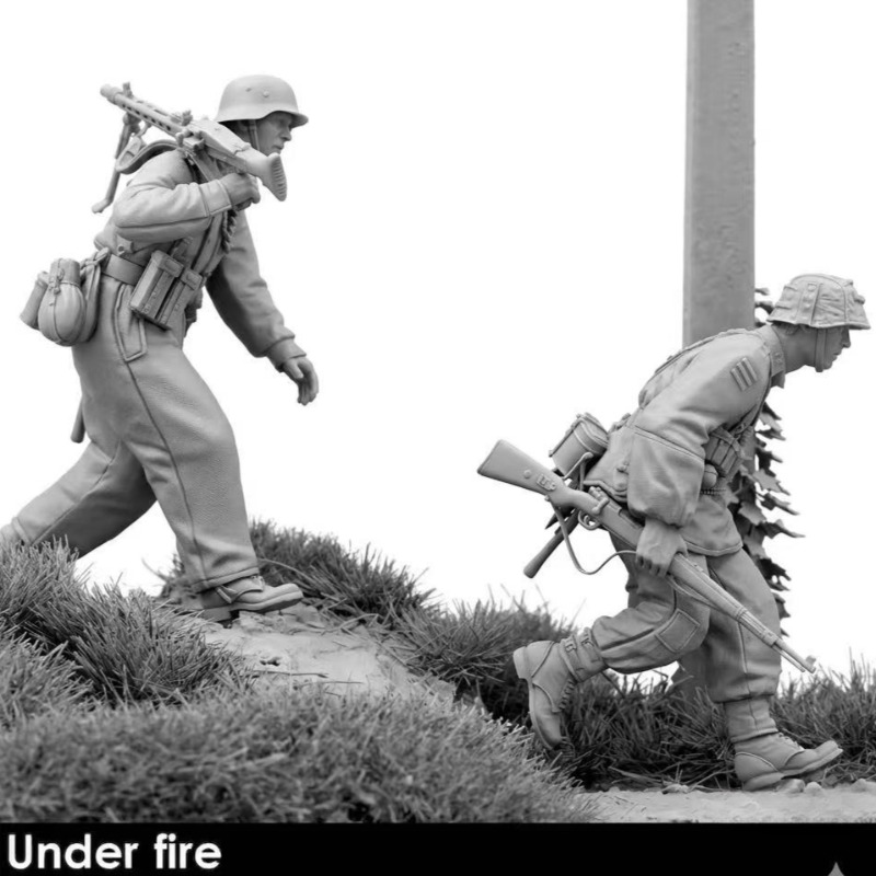 1/35 مقياس الراتنج أرقام نموذج - مراجعة Model Kit Reshiram وسعره